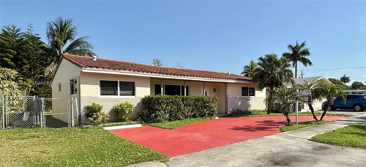 South Florida Real Estate | View 903 NE 2nd St | 3 Beds, 2 Baths