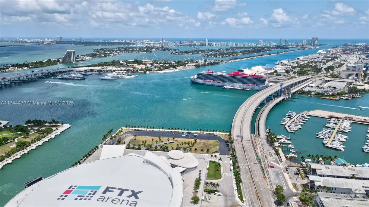 South Florida Real Estate | View 851 NE 1st Ave, 2901 | 3 Beds, 4 Baths