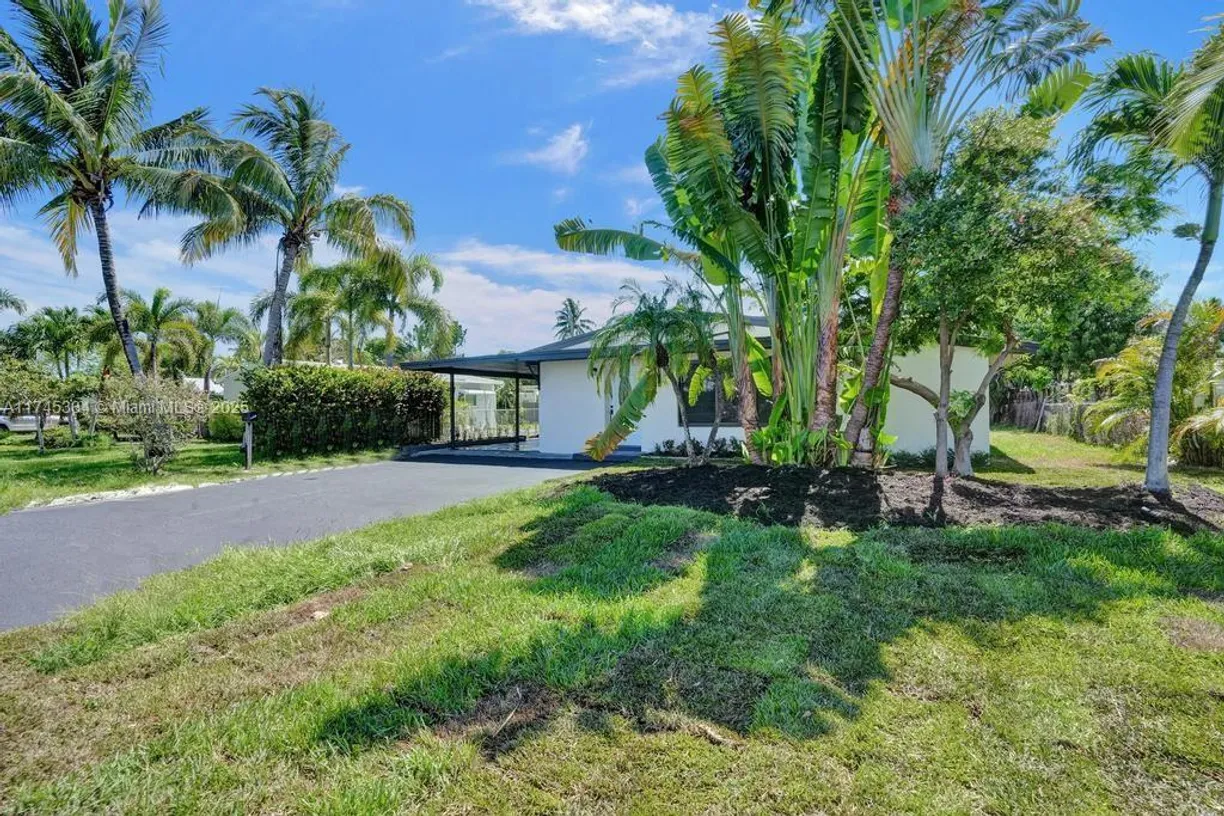 South Florida Real Estate | View 1628 NE 7th Ave | Listing