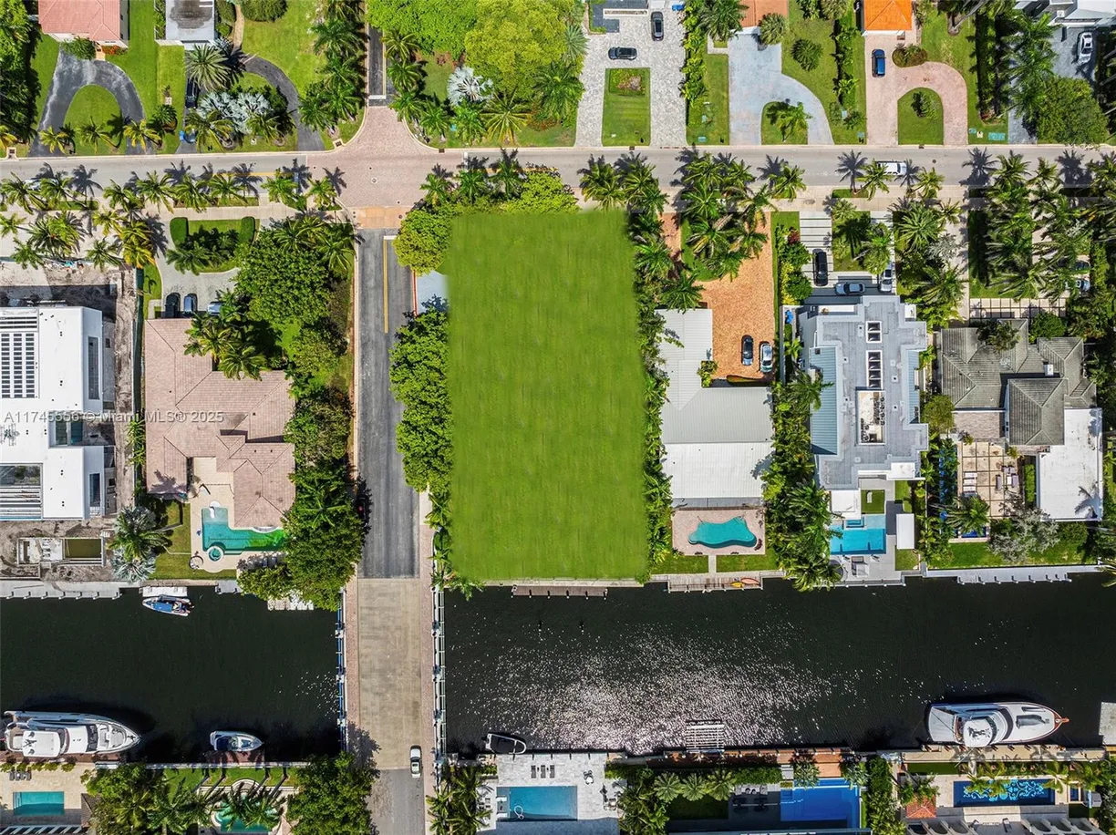 South Florida Real Estate | View 194 Golden Beach Dr | Listing