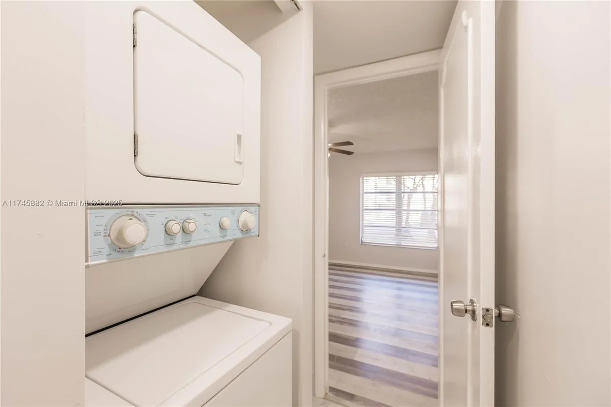 South Florida Real Estate | View 4152 Inverrary Dr, 103 | Listing