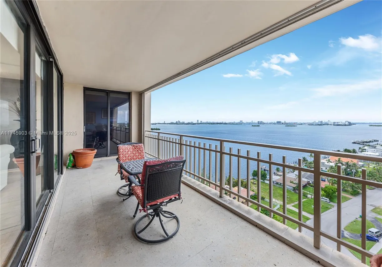South Florida Real Estate | View 11113 Biscayne Blvd, 1653 | Listing