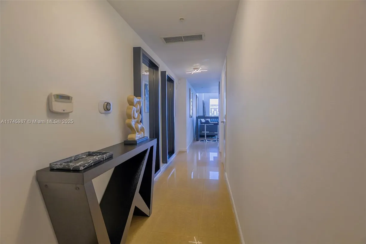 South Florida Real Estate | View 41 SE 5th St, 2011 | 1 Bed, 1 Bath