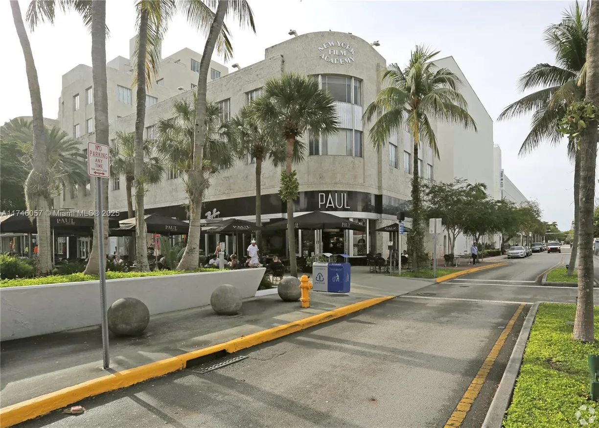 South Florida Real Estate | View 420 Lincoln Road, 256B