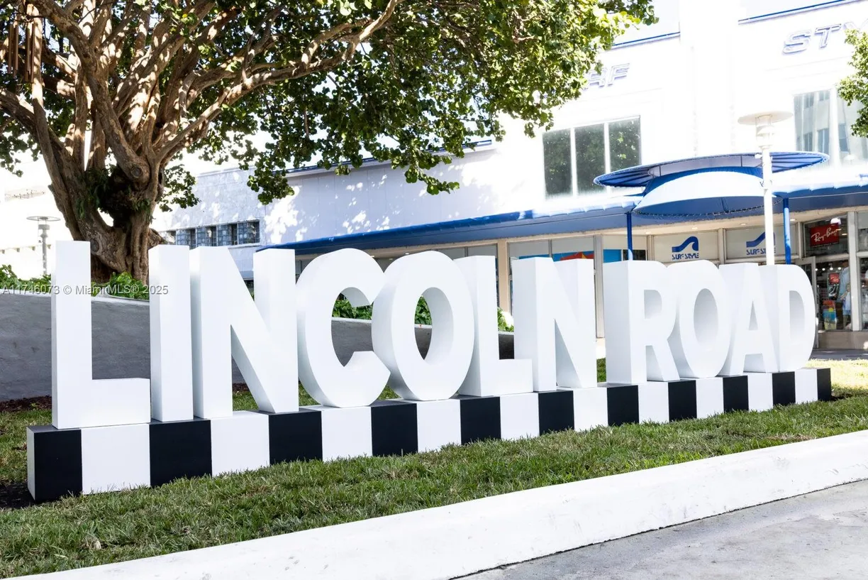 South Florida Real Estate | View 420 Lincoln Road, 200 | Listing