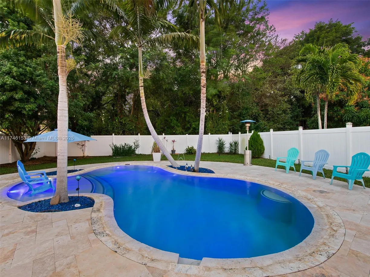 South Florida Real Estate | View 8064 Stirrup Cay Court | 3 Beds, 2 Baths
