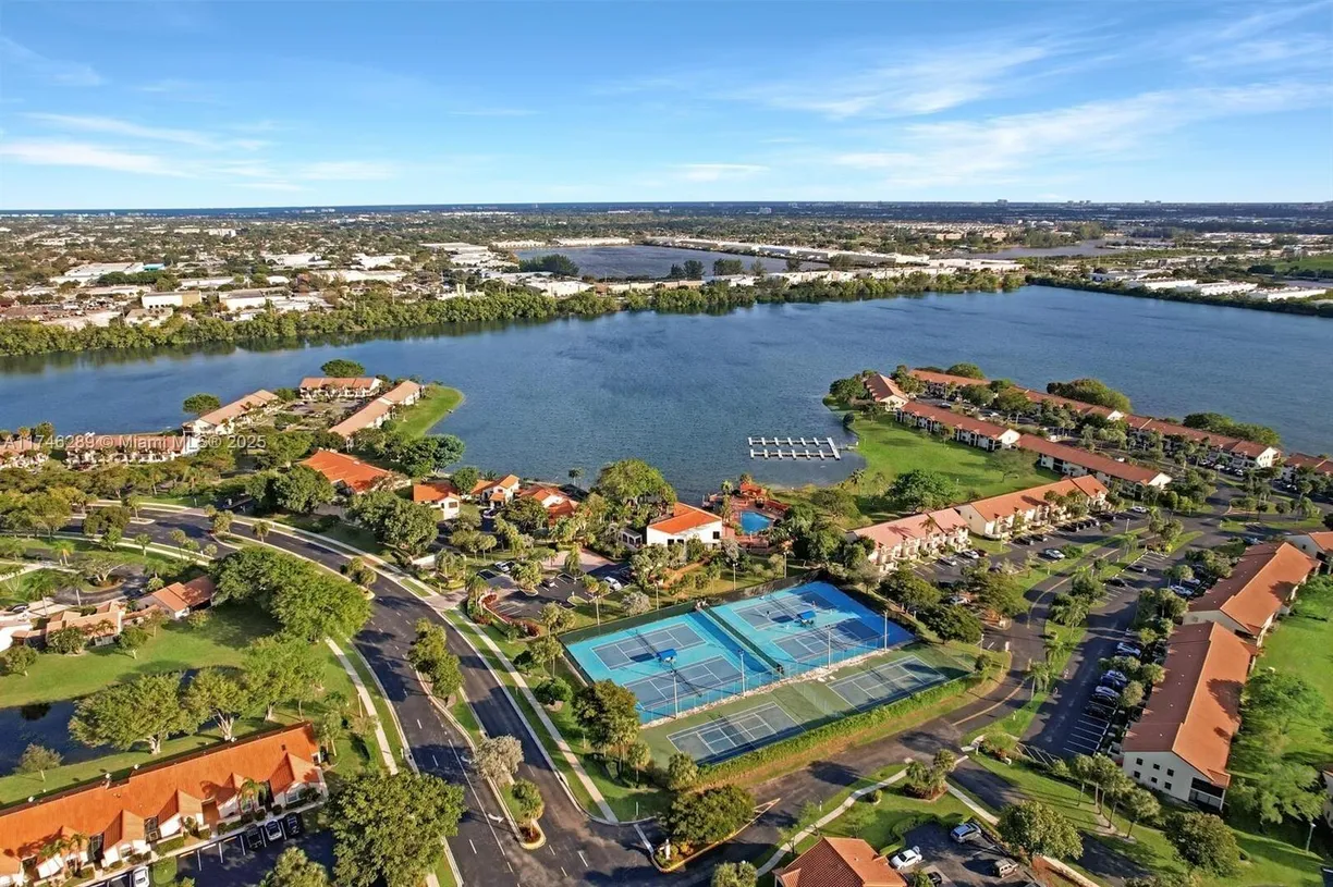 South Florida Real Estate | View 501 Republic Ct, 501 | 3 Beds, 2 Baths