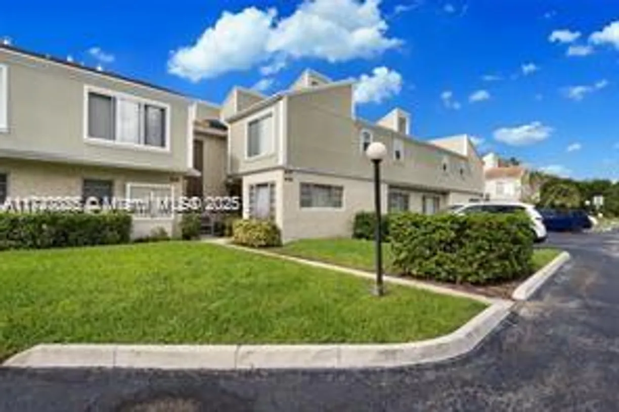 South Florida Real Estate | View 8115 Lagos De Campo Blvd, E-2 | 2 Beds, 1 Bath