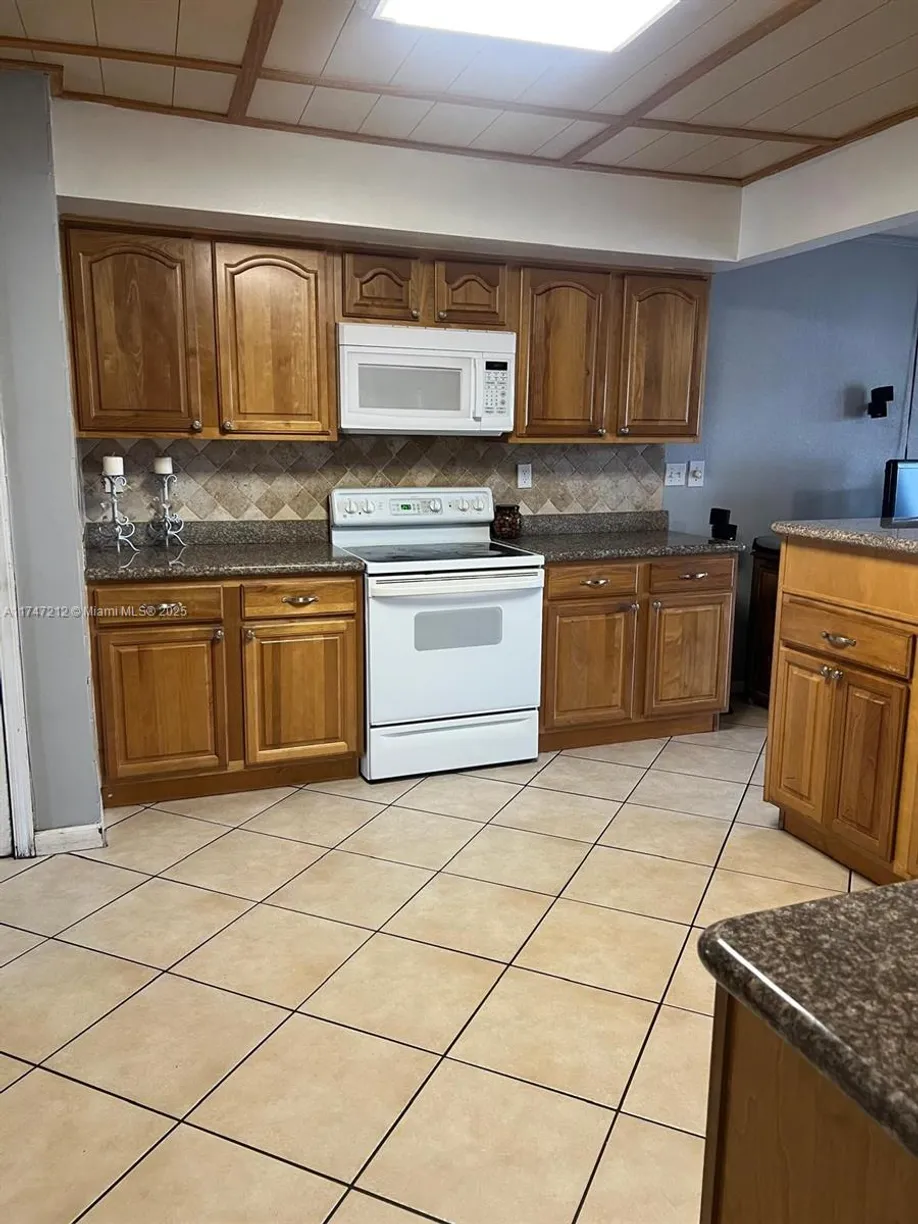 South Florida Real Estate | View 3057 Coral Springs Dr, 102 | Listing