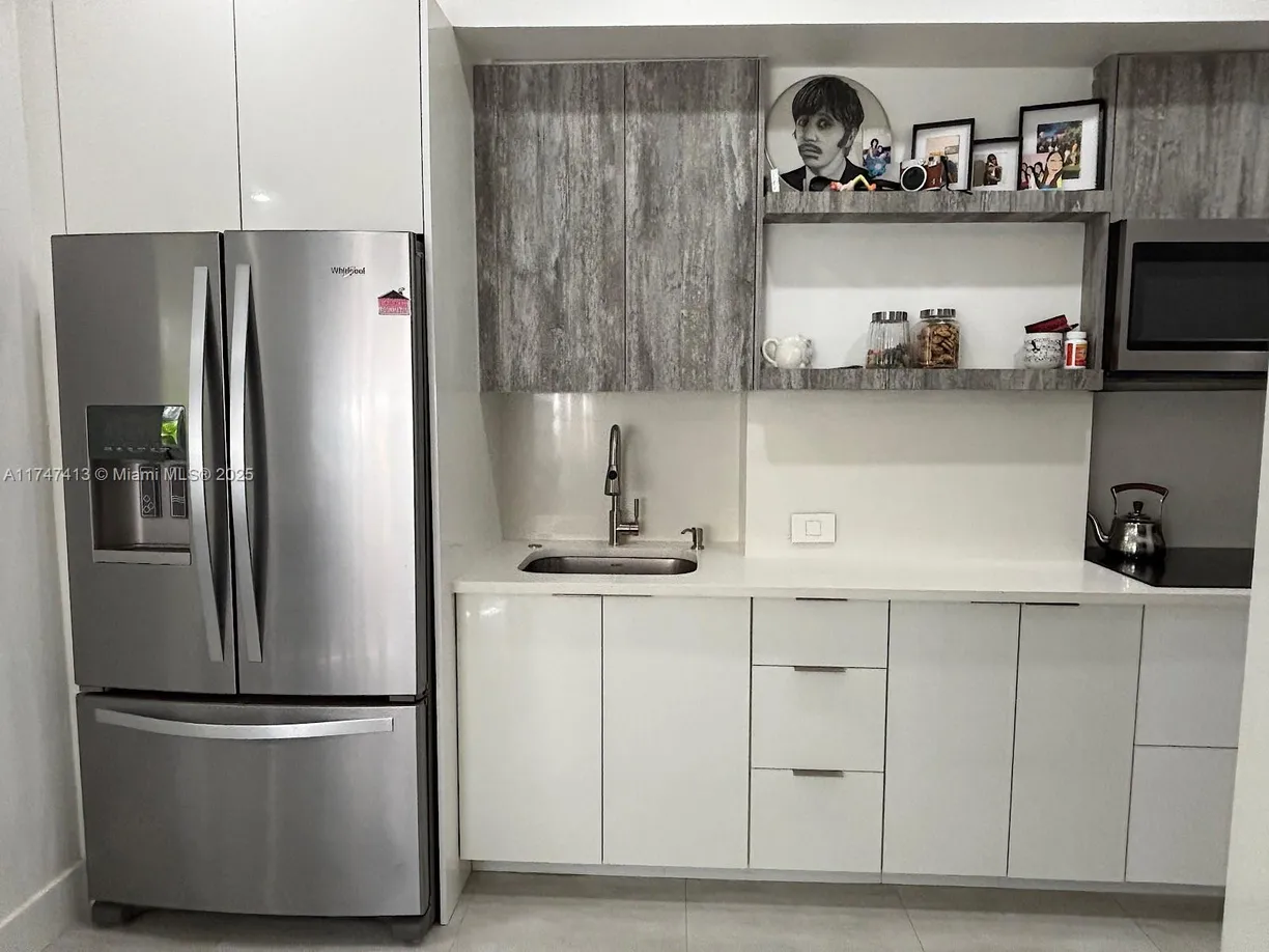 South Florida Real Estate | View 747 Michigan Ave, 104 | 1 Bed, 1 Bath