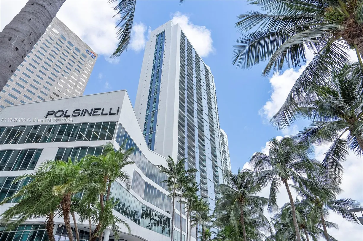 South Florida Real Estate | View 325 S Biscayne Blvd, 3721 | 2 Beds, 2 Baths