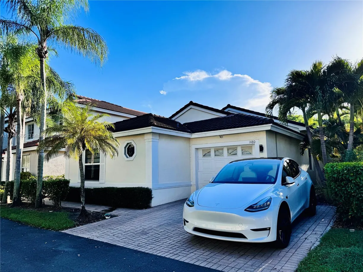 South Florida Real Estate | View 1480 Sweetbay Way | 4 Beds, 2 Baths