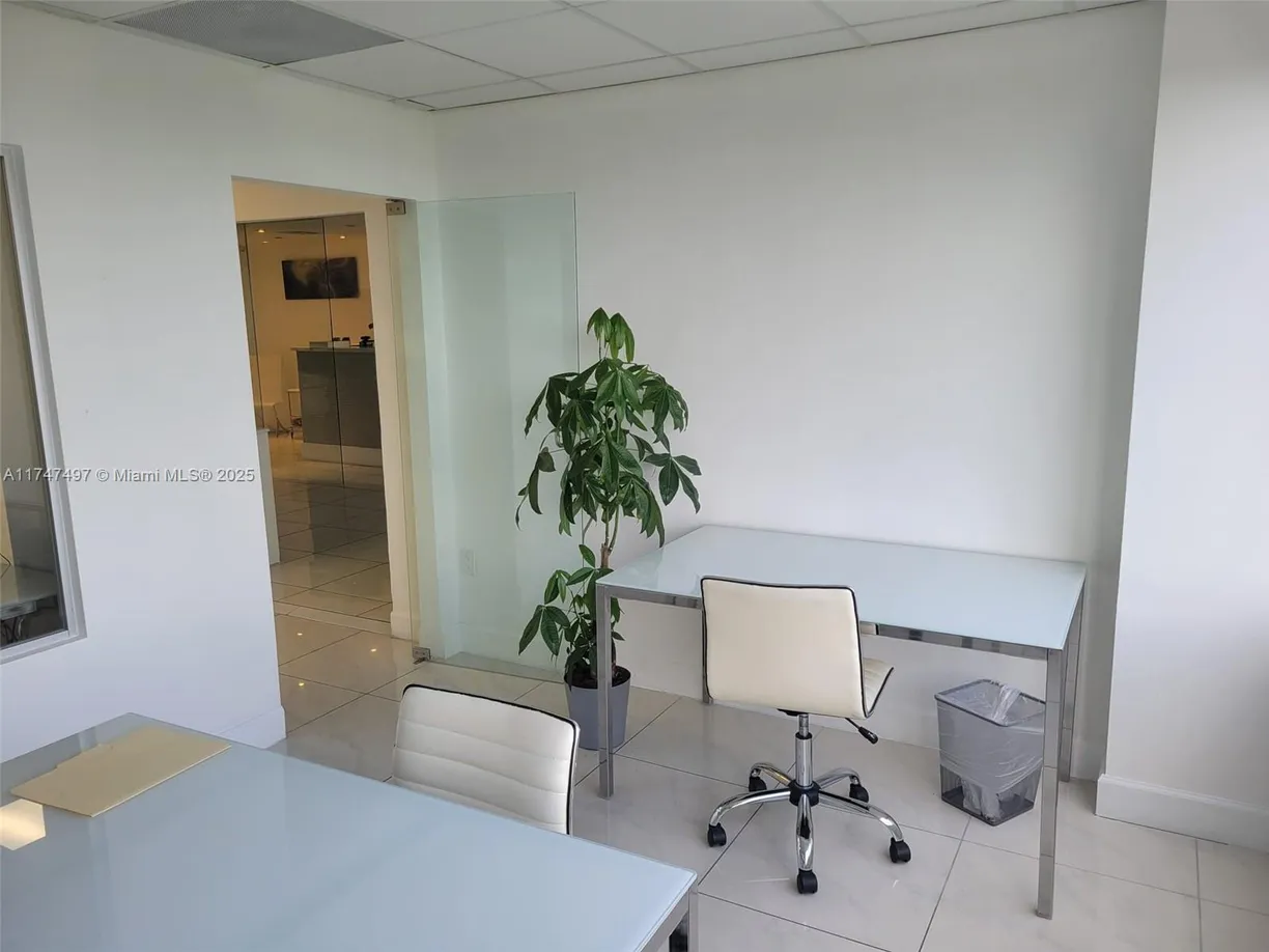 South Florida Real Estate | View  | Listing