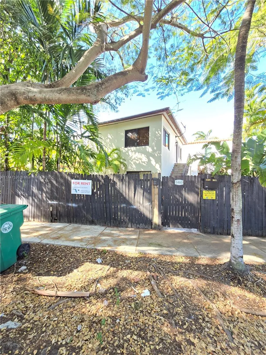 South Florida Real Estate | View 1252 SW 23rd St, 1 | 1 Bath