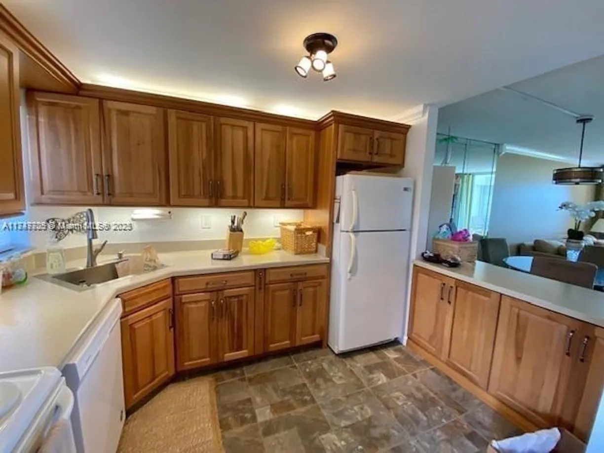South Florida Real Estate | View 8900 Washington Blvd, 310 | Listing