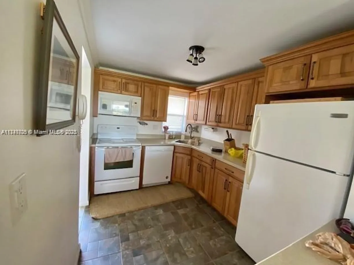 South Florida Real Estate | View 8900 Washington Blvd, 310 | Listing