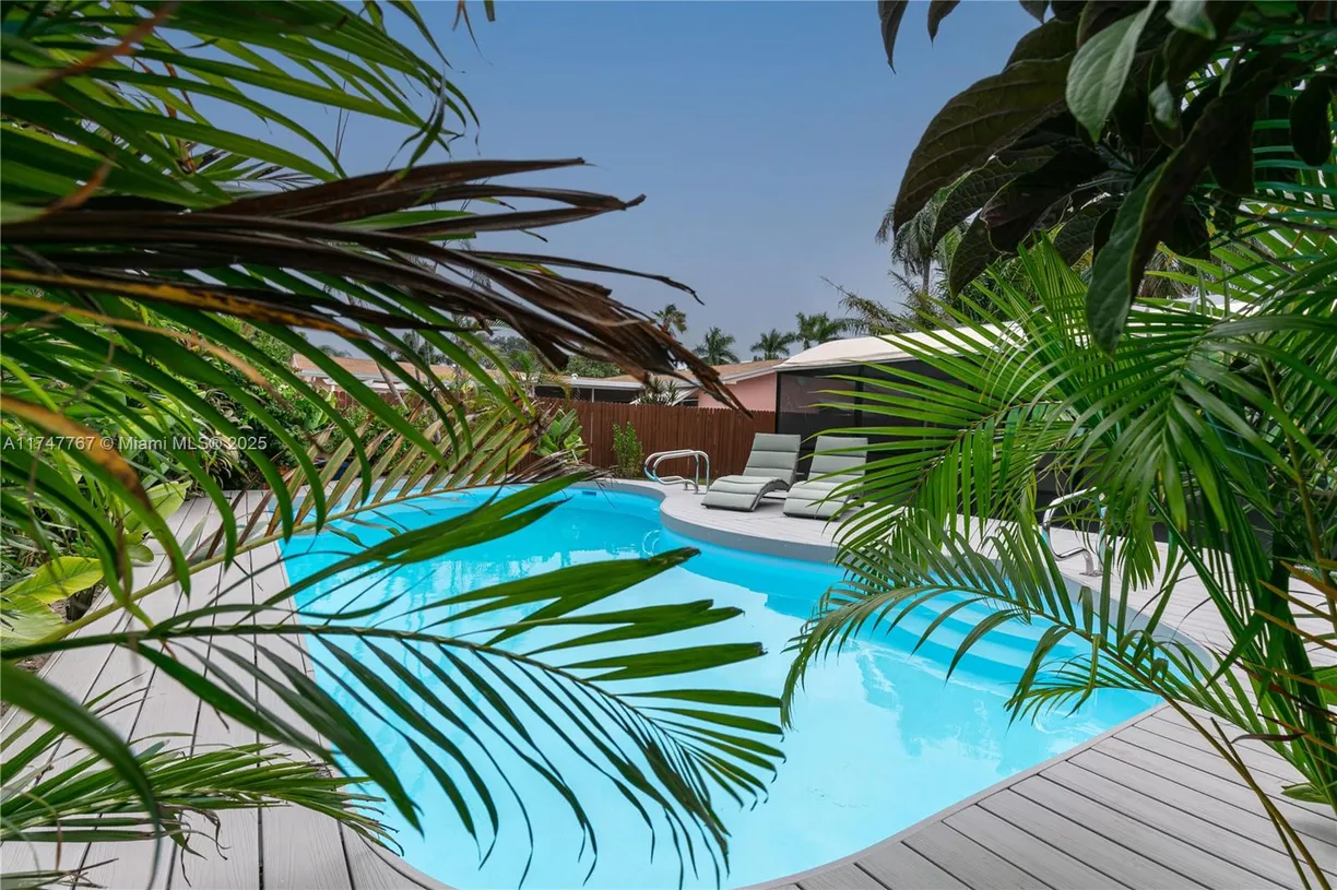 South Florida Real Estate | View 1507 Harding St, 1 | 2 Beds, 2 Baths