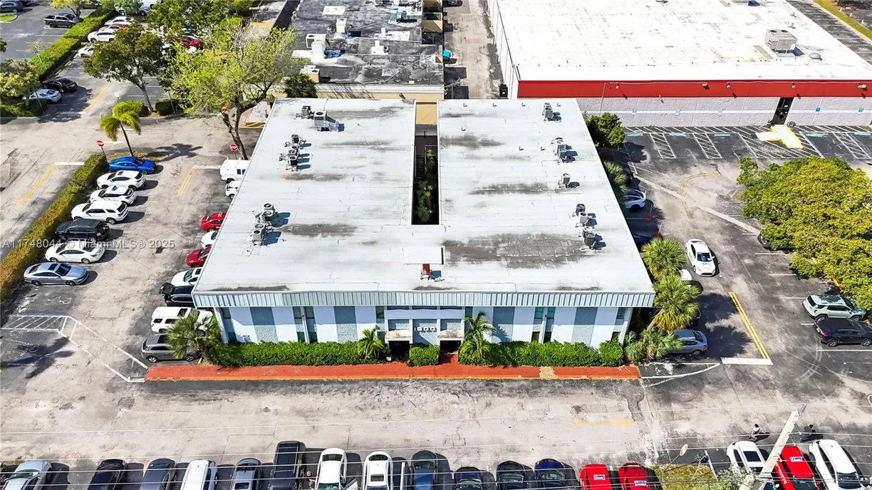 South Florida Real Estate | View 1900 N University Dr, 206-1