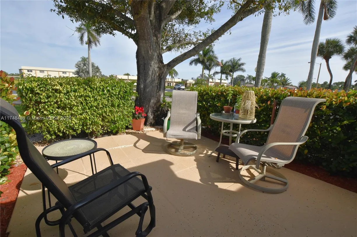 South Florida Real Estate | View 2981 W Crosley Dr, A | Listing