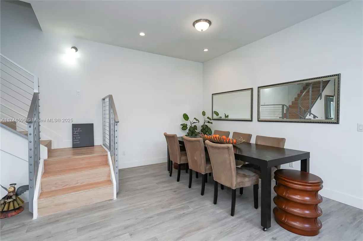 South Florida Real Estate | View 3570 SW 23rd St, 3570 | Listing