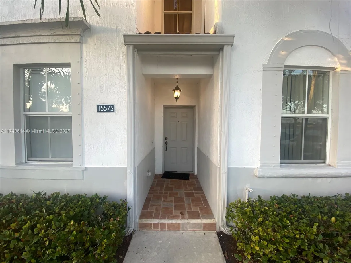South Florida Real Estate | View 15575 SW 40th St, 273 | 3 Beds, 2 Baths