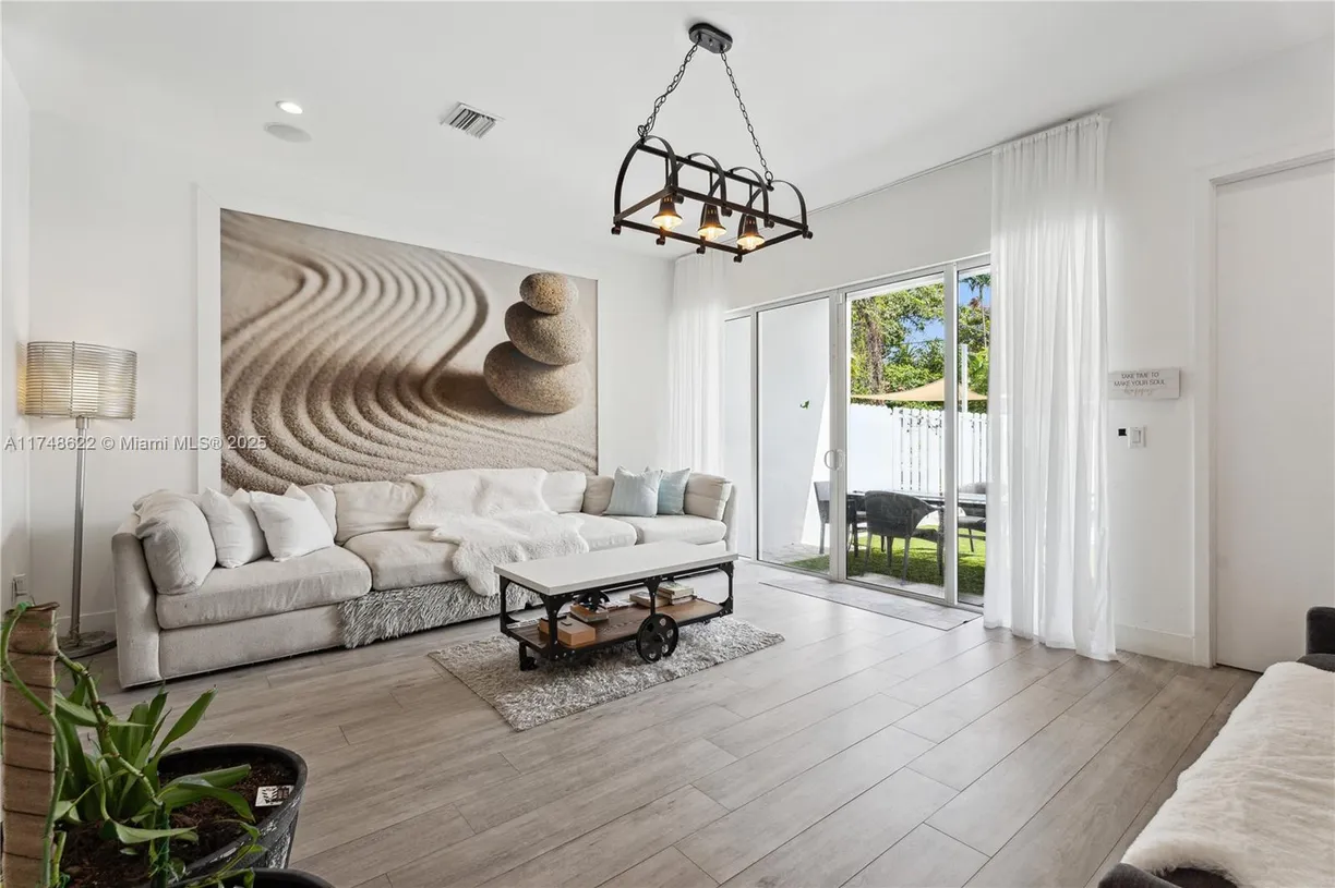 South Florida Real Estate | View 3572 SW 23rd St, 3572 | 4 Beds, 4 Baths