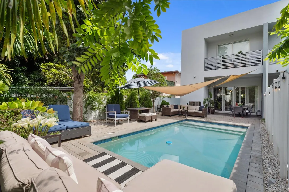 South Florida Real Estate | View 3575 SW 23rd St, 3575 | 5 Beds, 4 Baths
