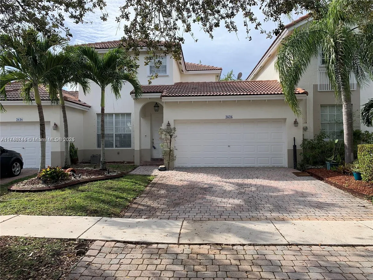 South Florida Real Estate | View 2626 SW 188th Ter, 2626 | 3 Beds, 2 Baths
