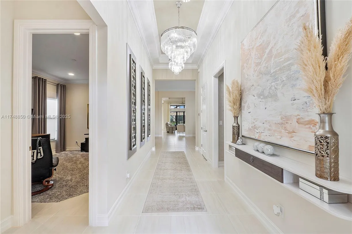 South Florida Real Estate | View 11943 N Leon Cir N | Listing