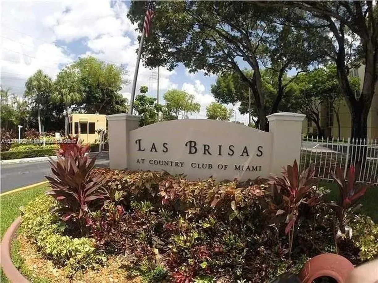 South Florida Real Estate | View 7165 NW 186th St, A406 | 1 Bed, 1 Bath