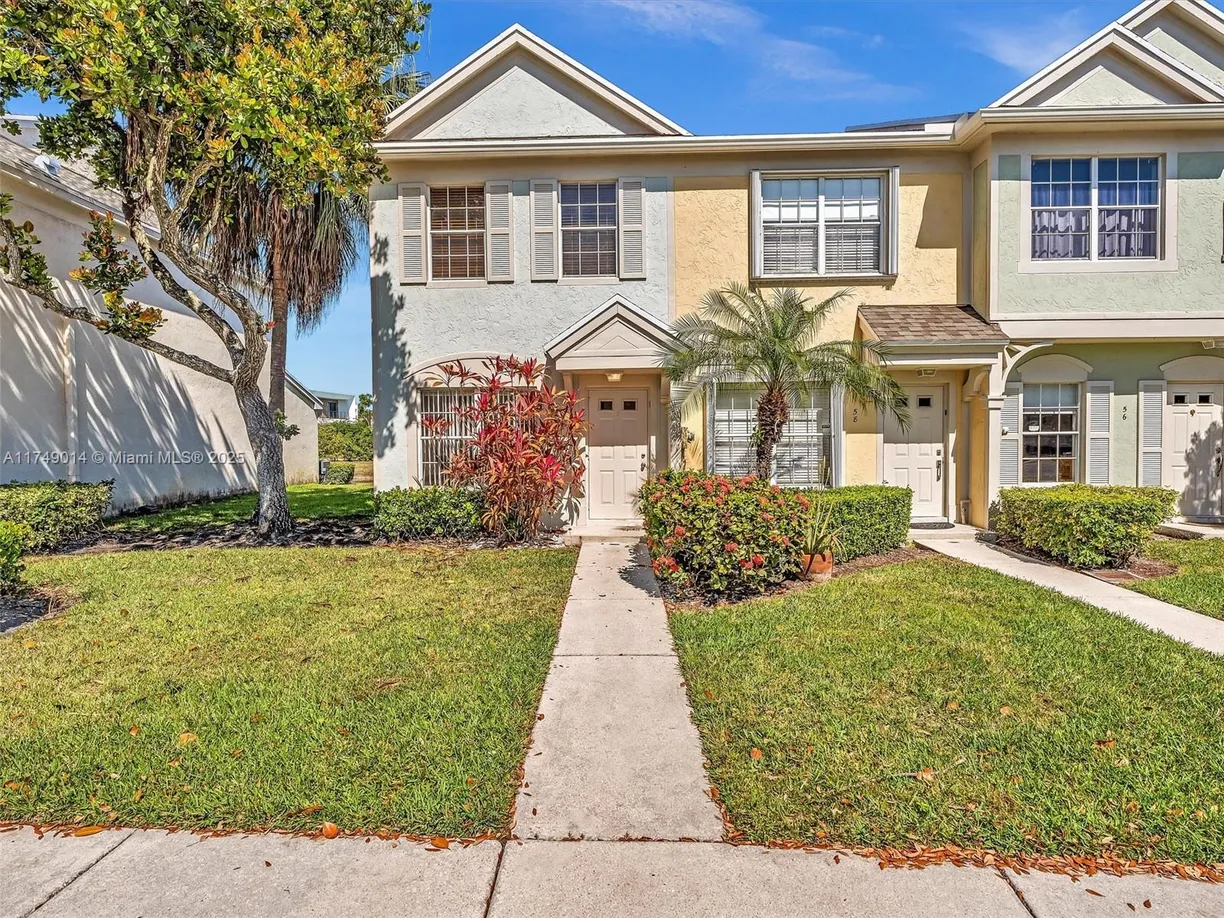 South Florida Real Estate | View 60 Key West Ct, 60 | 2 Beds, 1 Bath