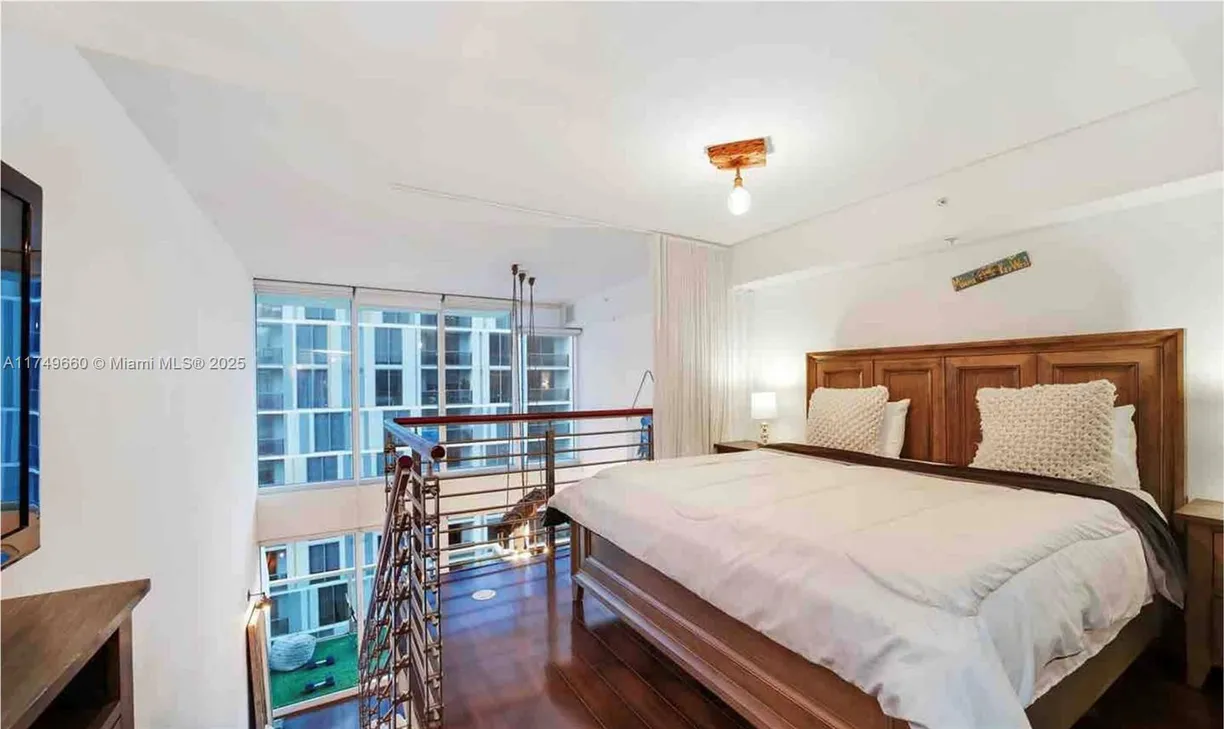 South Florida Real Estate | View 41 SE 5th St, 704 | Listing