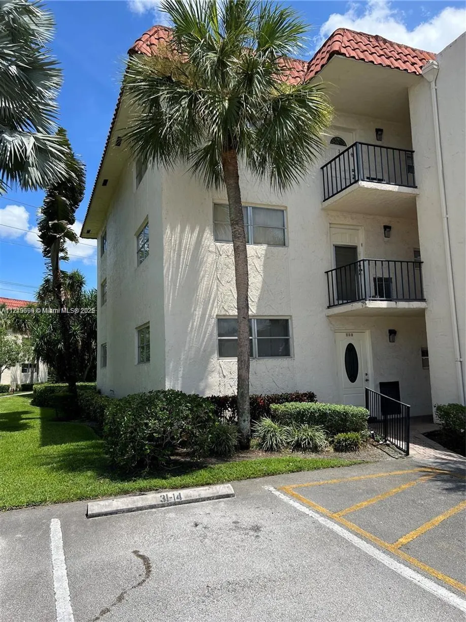 South Florida Real Estate | View 8970 S Hollybrook Blvd, 304 | Listing