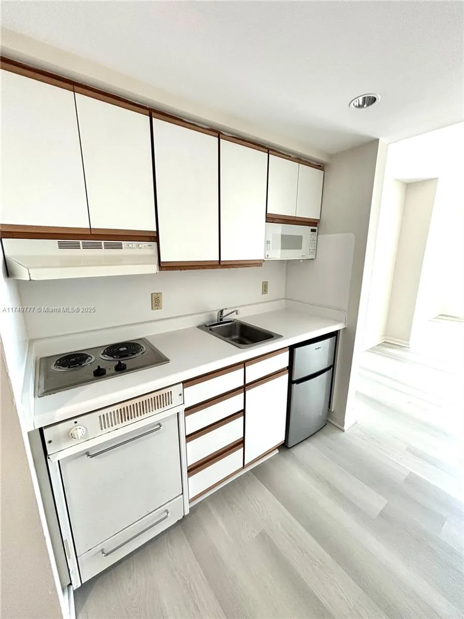 South Florida Real Estate | View 5741 SW 72nd St, 5741 | Listing