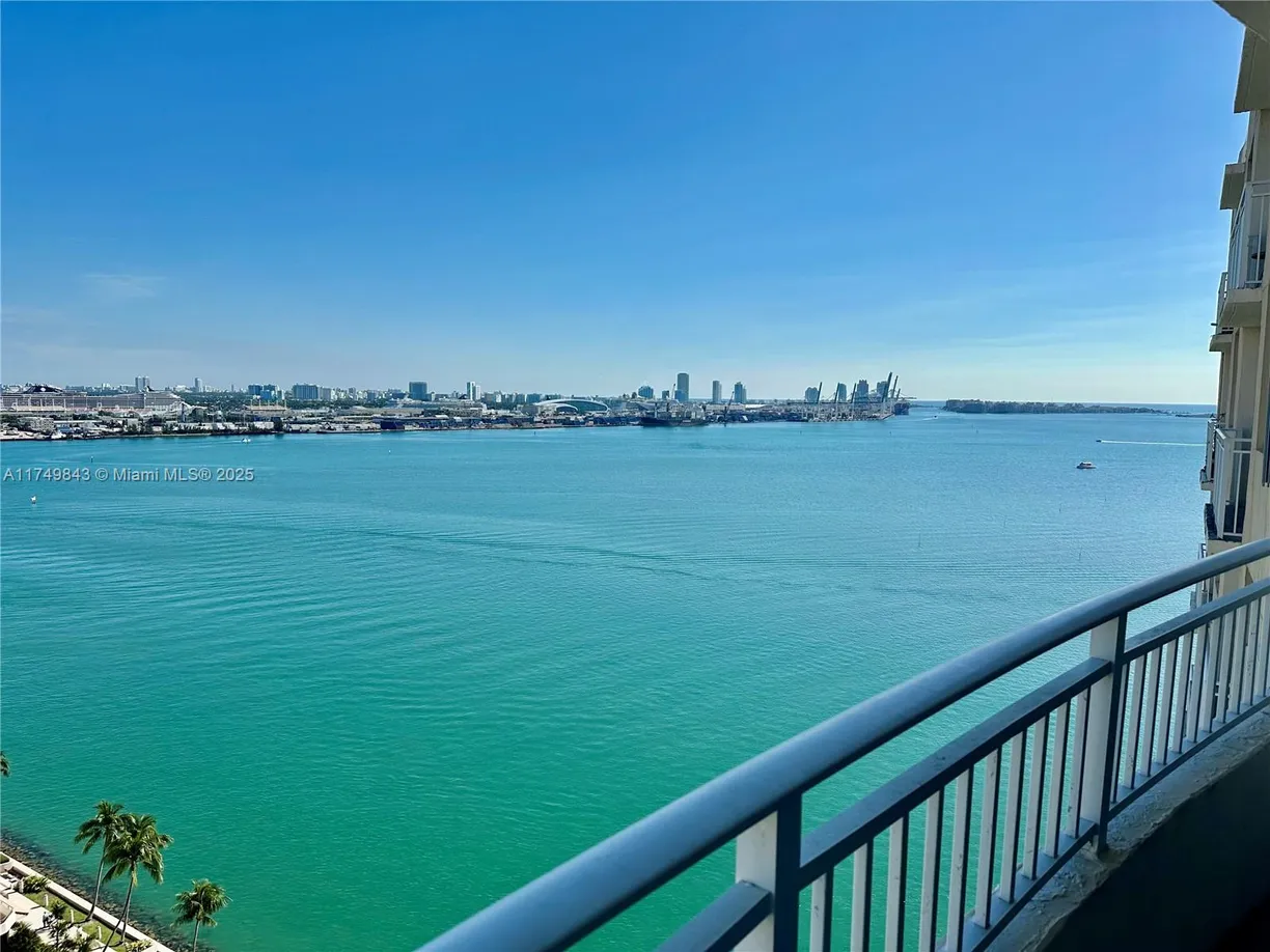 South Florida Real Estate | View 770 Claughton Island Dr, PH-9 | 1 Bed, 1 Bath