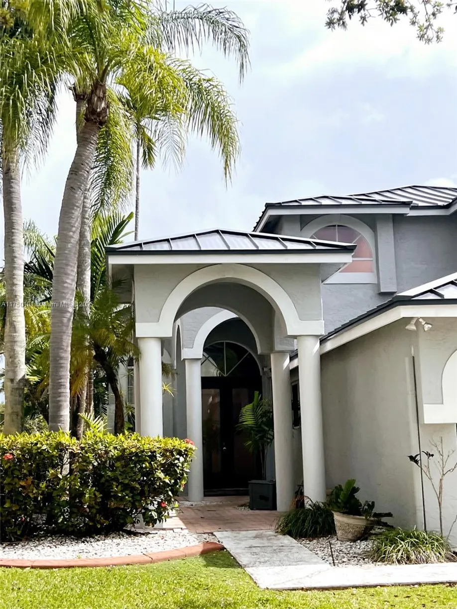 South Florida Real Estate | View 281 SW 178th Way | Listing