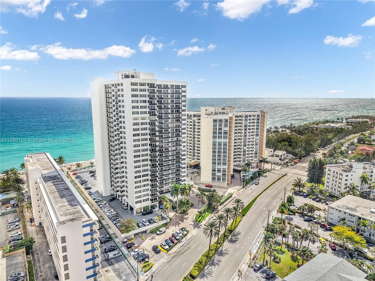 South Florida Real Estate | View 3140 S Ocean Dr (Avail 7/1-11/1 flexible), 606 | 2 Beds, 2 Baths