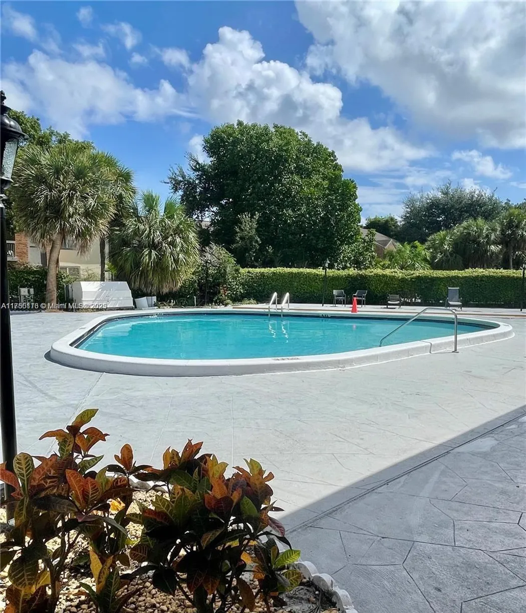 South Florida Real Estate | View 4374 NW 9th Ave, 16-1H | Listing