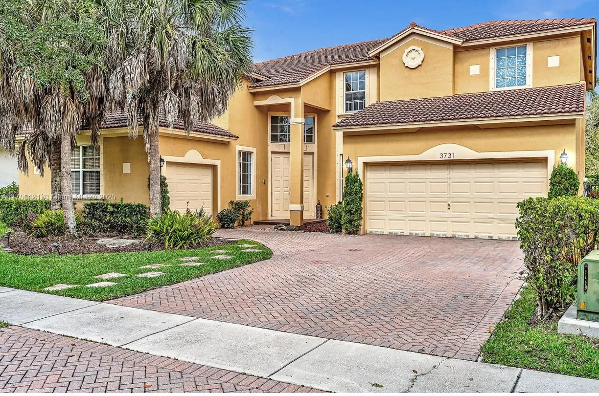 South Florida Real Estate | View 3731 W Gardenia Ave | Listing