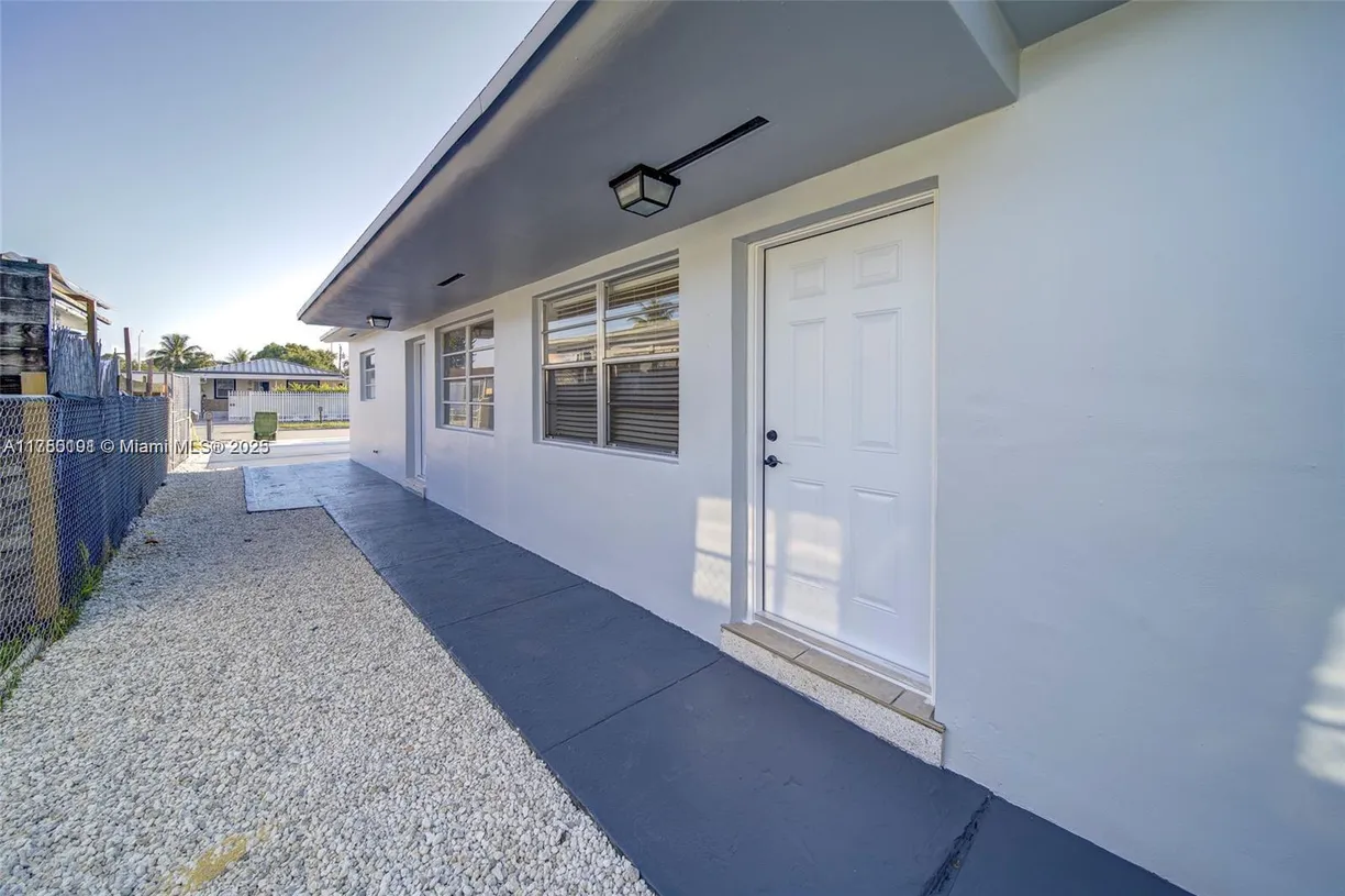 South Florida Real Estate | View 896 E 22nd St, 898 | 2 Beds, 1 Bath