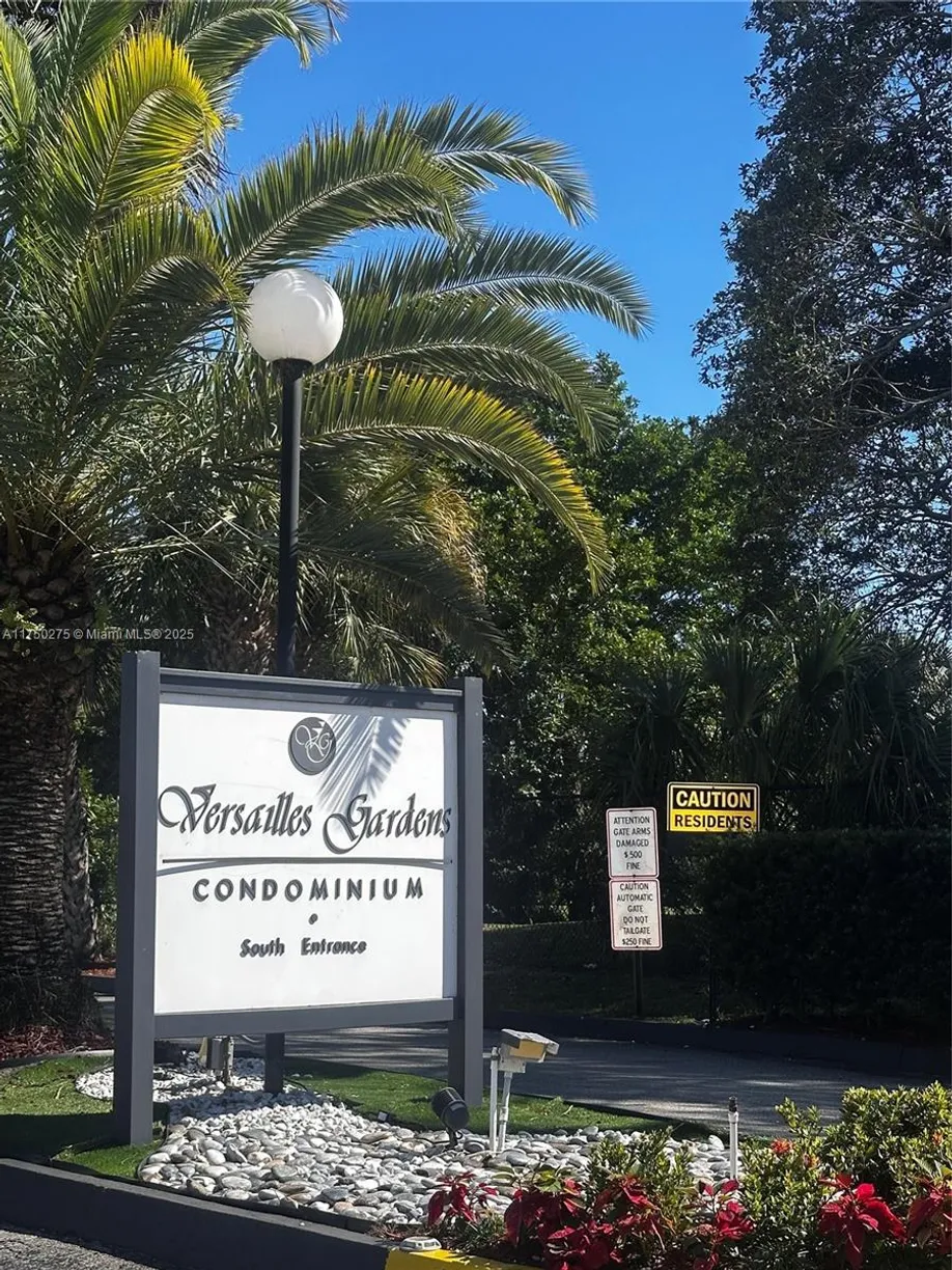 South Florida Real Estate | View 7900 Fairview Dr, 106 | 2 Beds, 2 Baths
