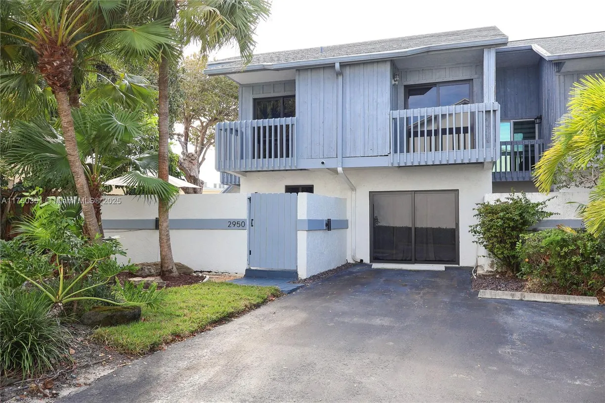 South Florida Real Estate | View 2950 Florida Blvd | 4 Beds, 3 Baths