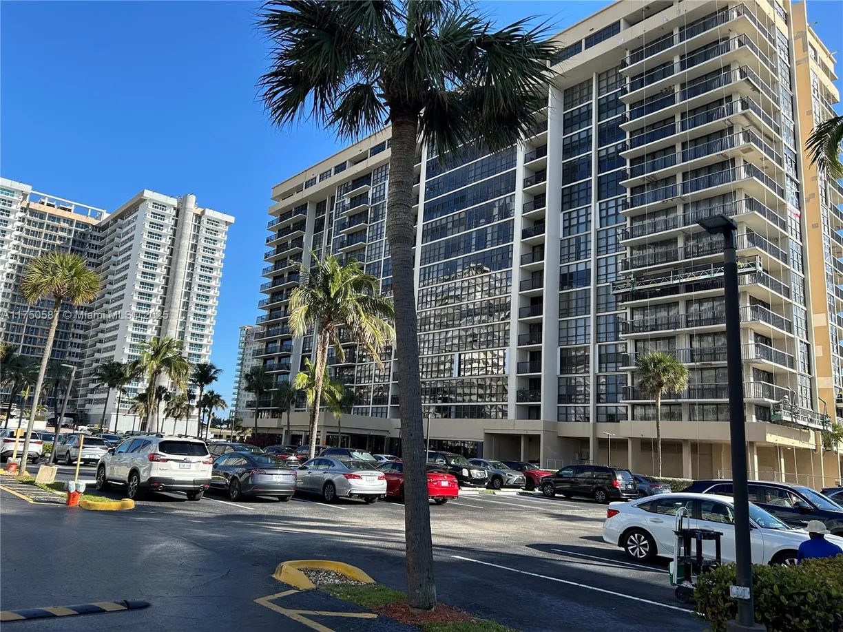 South Florida Real Estate | View 2049 S Ocean Dr, 1510 | 2 Beds, 2 Baths
