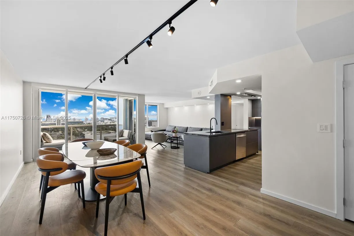 South Florida Real Estate | View 1800 Sunset Harbour Dr, 1807 | Listing