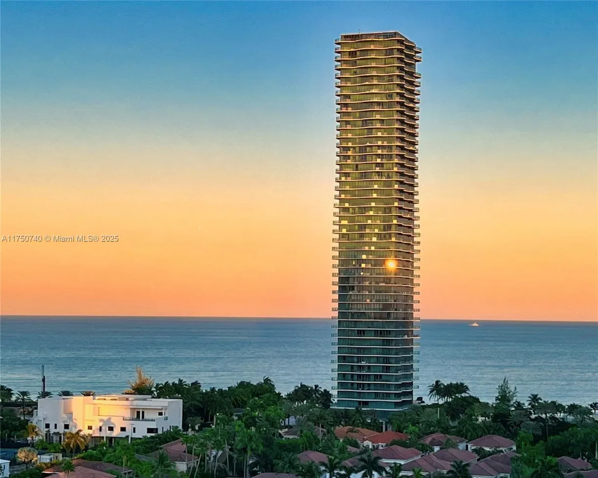 South Florida Real Estate | View 19390 Collins Ave, PH-24 | Listing