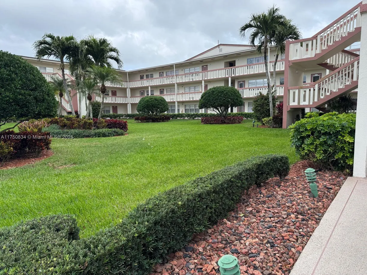 South Florida Real Estate | View 310 Preston H, 310 | Listing