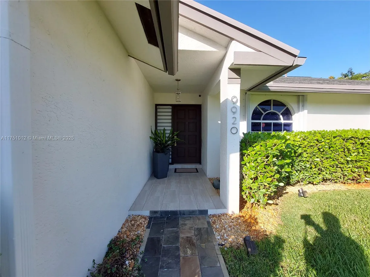 South Florida Real Estate | View 9920 SW 16th Ct | Listing