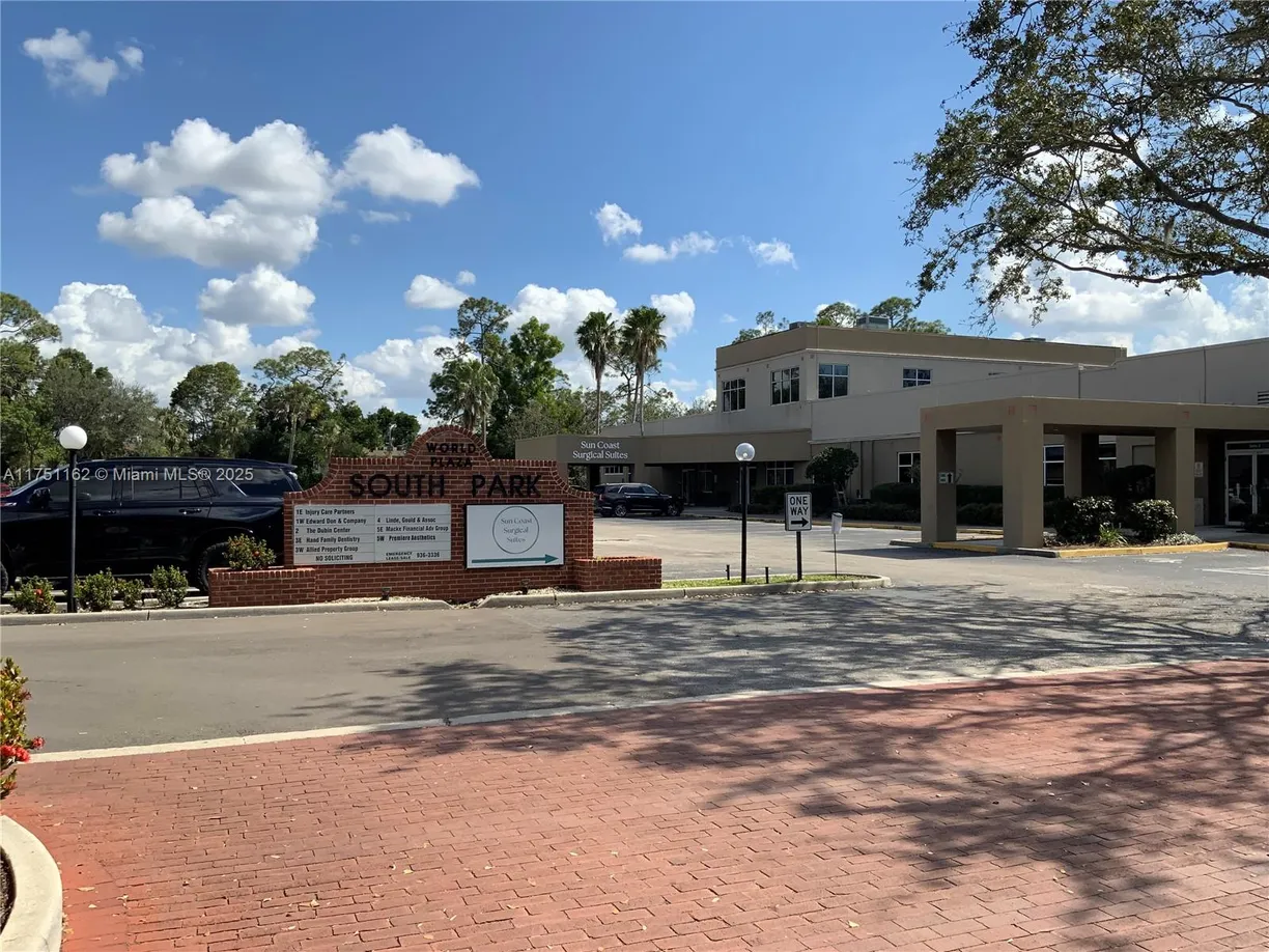 South Florida Real Estate | View 12731 New Brittany Blvd | Listing