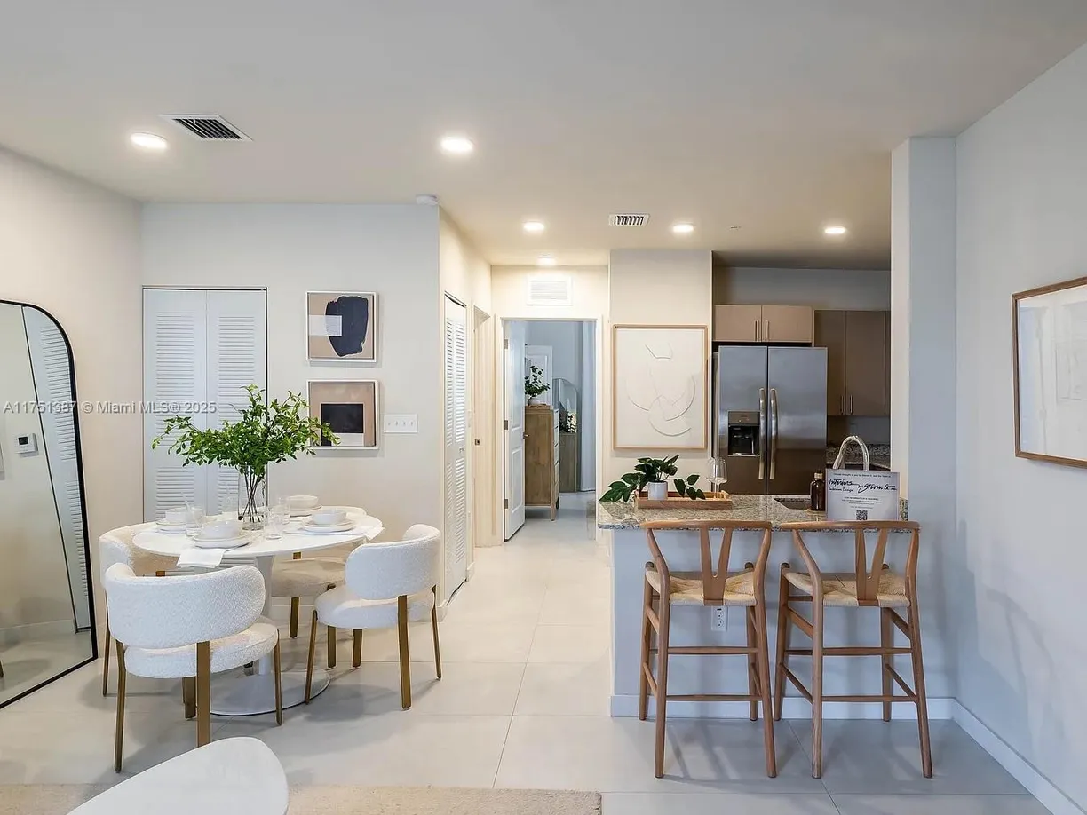 South Florida Real Estate | View 618 NE 2nd St, 107 | Listing