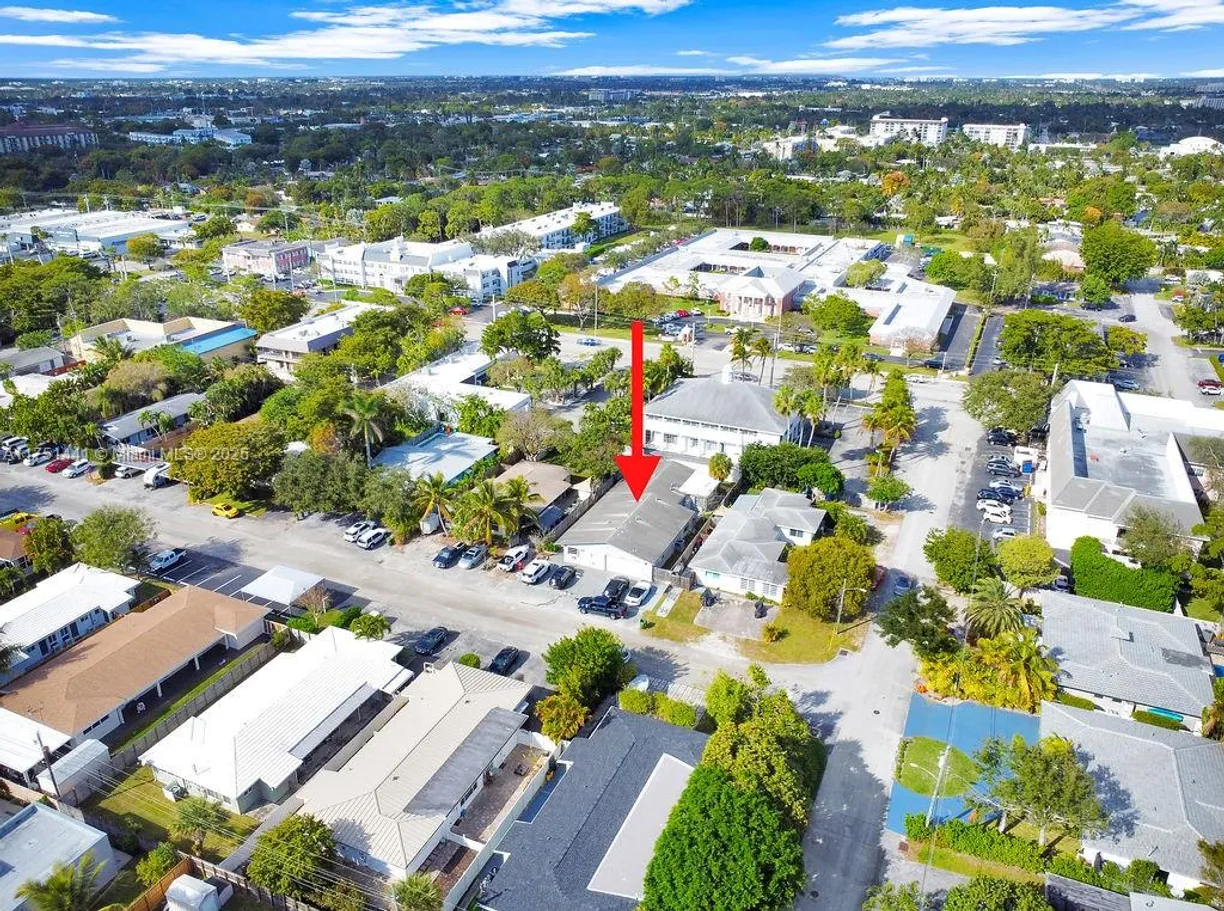 South Florida Real Estate | View 1717 NE 25th St | Listing